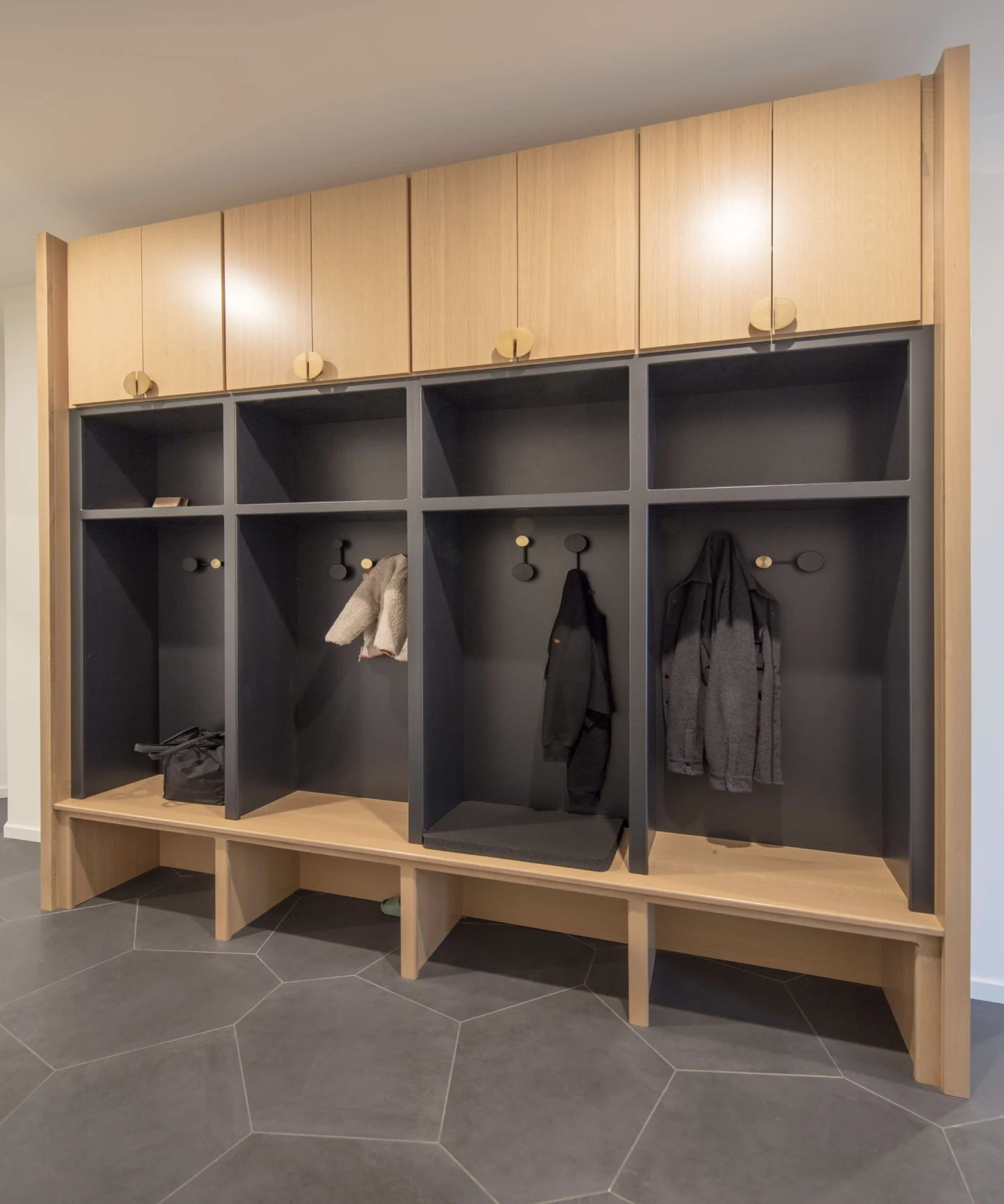 coat room